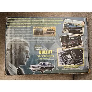 Steve McQueen BULLITT 1968 Dodge Charger MODEL
